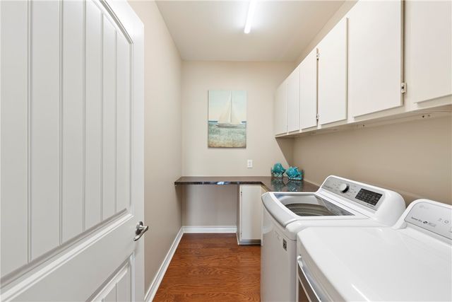 853 Oceanside Dr, Port Aransas, TX 78373
