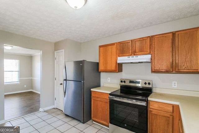 644 Aspen Brook Drive, Mcdonough, GA 30253