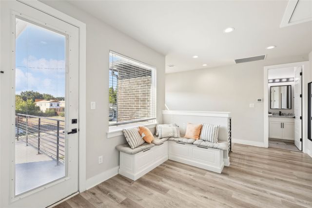 2414 Pennsylvania Avenue, Dallas, TX 75215