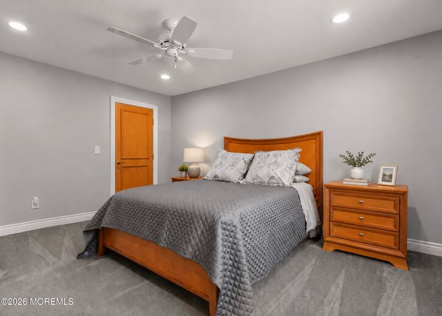 284 Park Avenue, Oakhurst, NJ 07755
