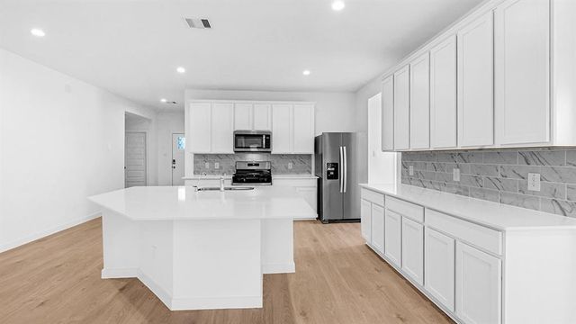 3911 Dodington Ash Drive, Fulshear, TX 77441