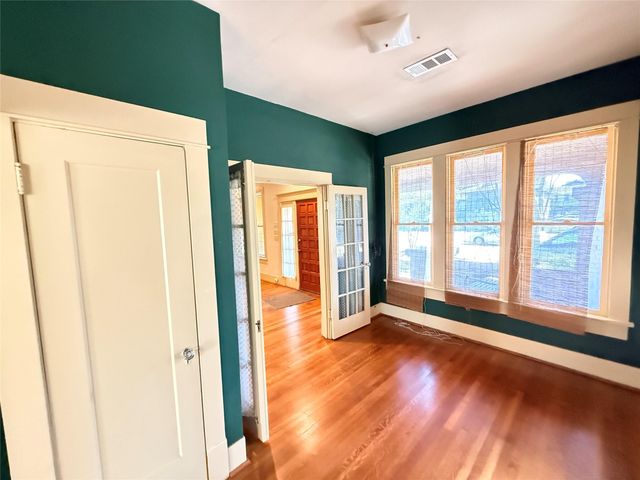 4418 Stanford Street, Houston, TX 77006