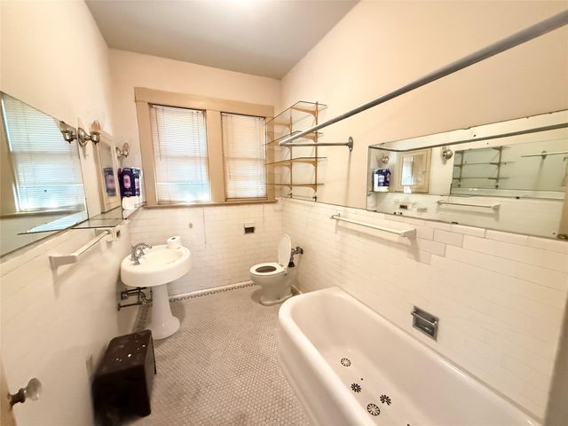 4418 Stanford Street, Houston, TX 77006