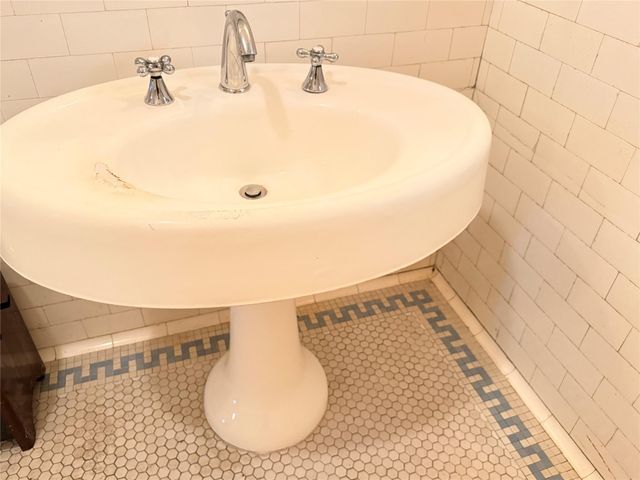 4418 Stanford Street, Houston, TX 77006