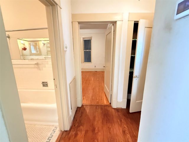 4418 Stanford Street, Houston, TX 77006
