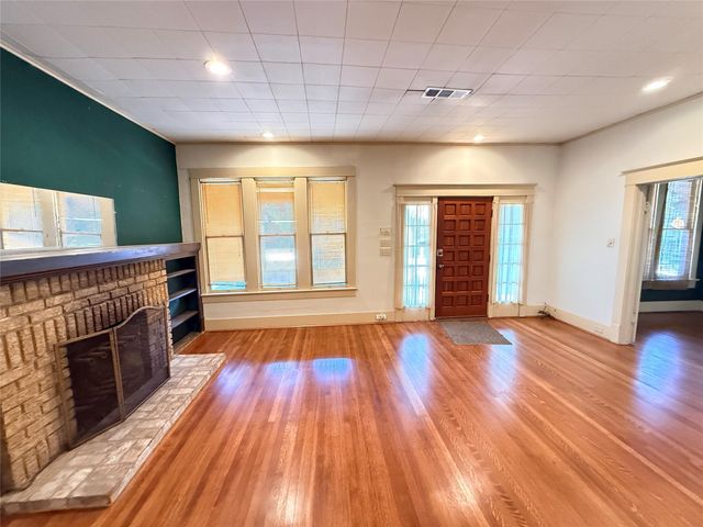 4418 Stanford Street, Houston, TX 77006