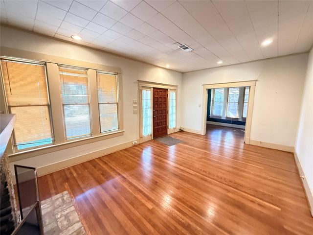 4418 Stanford Street, Houston, TX 77006