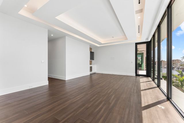 940 Dogwood Drive, Delray Beach, FL 33483