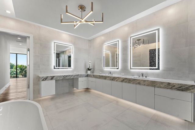 940 Dogwood Drive, Delray Beach, FL 33483