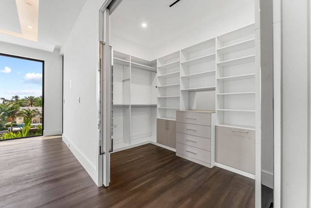 940 Dogwood Drive, Delray Beach, FL 33483