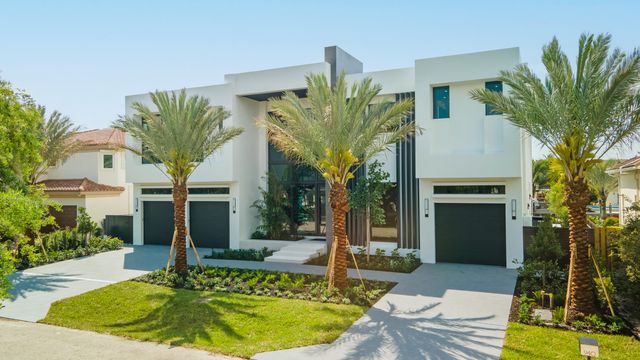 940 Dogwood Drive, Delray Beach, FL 33483