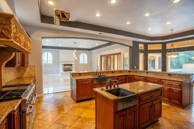 8920 N Seville Cir, Granite Bay, CA 95746