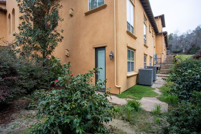 8920 N Seville Cir, Granite Bay, CA 95746