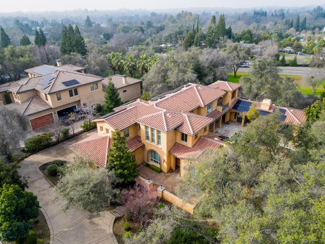 8920 N Seville Cir, Granite Bay, CA 95746