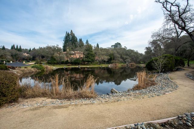 8920 N Seville Cir, Granite Bay, CA 95746