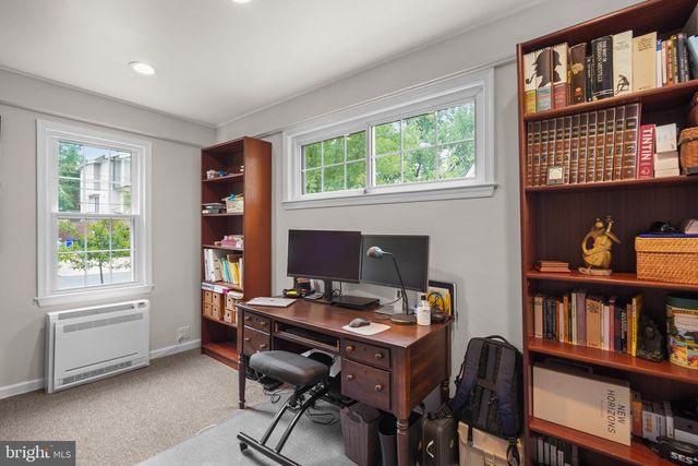 8013 GLENBROOK RD, Bethesda, MD 20814