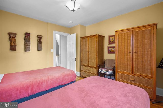 8013 GLENBROOK RD, Bethesda, MD 20814