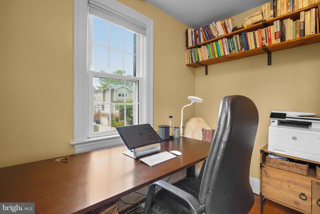 8013 GLENBROOK RD, Bethesda, MD 20814