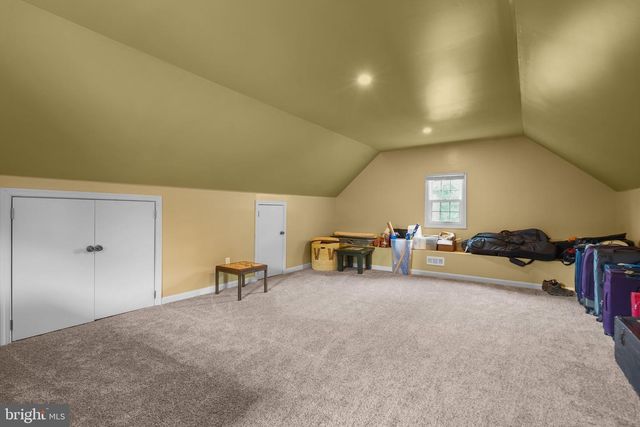 8013 GLENBROOK RD, Bethesda, MD 20814