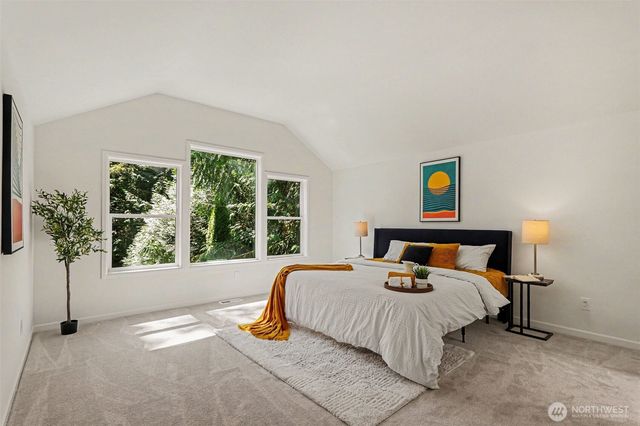 23405 SE 27th Court, Sammamish, WA 98075