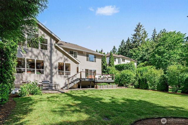 23405 SE 27th Court, Sammamish, WA 98075