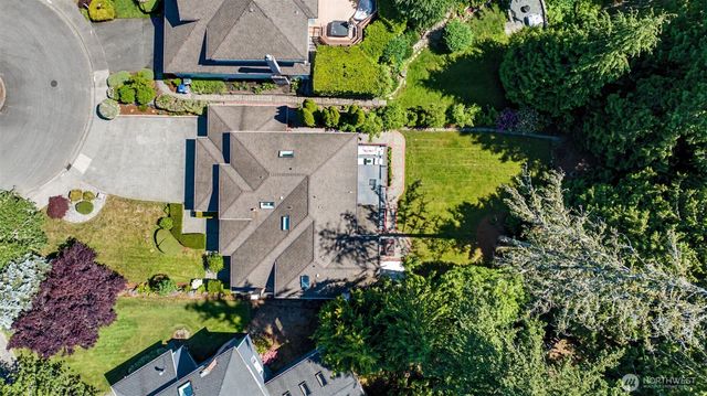 23405 SE 27th Court, Sammamish, WA 98075