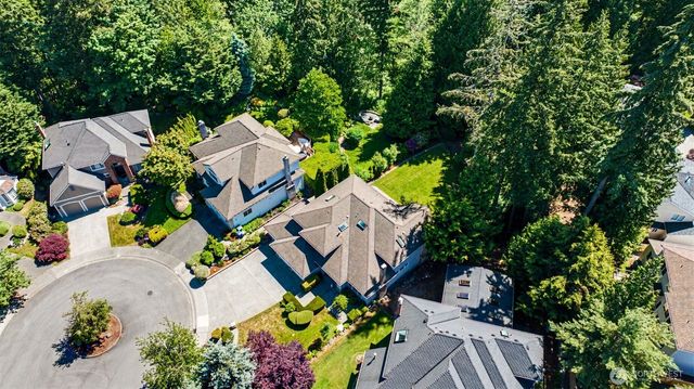 23405 SE 27th Court, Sammamish, WA 98075
