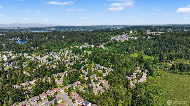 23405 SE 27th Court, Sammamish, WA 98075