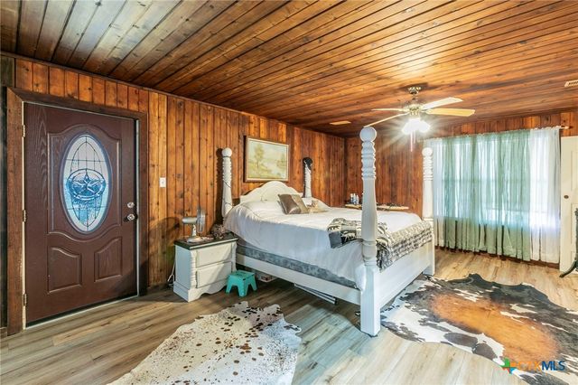 16480 Fm 2268, Holland, TX 76534