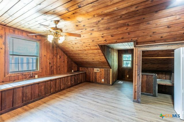 16480 Fm 2268, Holland, TX 76534