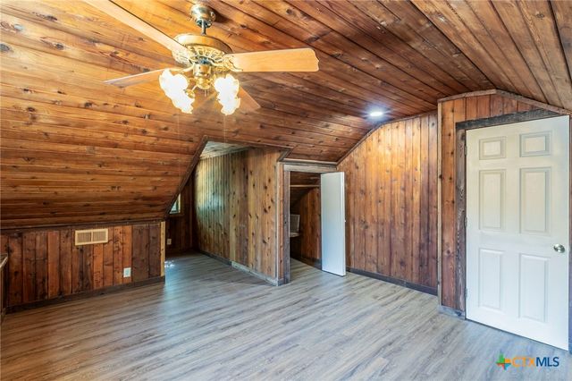 16480 Fm 2268, Holland, TX 76534