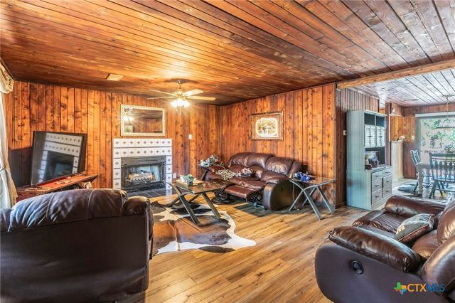 16480 Fm 2268, Holland, TX 76534