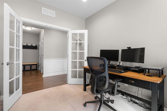 568 Ivyland Street, Ann Arbor, MI 48108