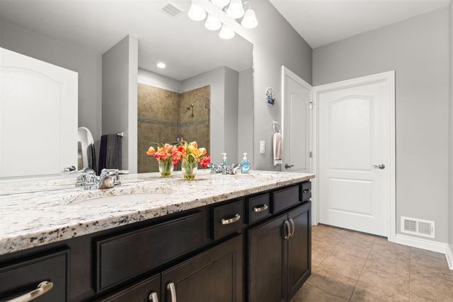 568 Ivyland Street, Ann Arbor, MI 48108