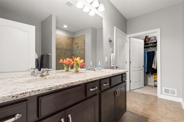 568 Ivyland Street, Ann Arbor, MI 48108