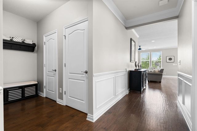568 Ivyland Street, Ann Arbor, MI 48108