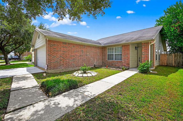8414 Dovecott Lane, Houston, TX 77083