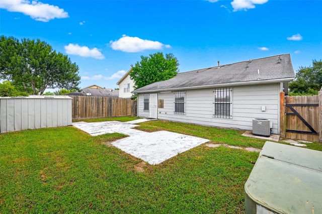 8414 Dovecott Lane, Houston, TX 77083