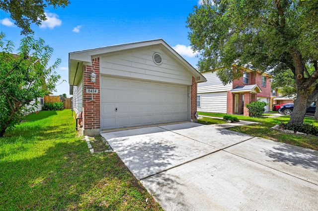 8414 Dovecott Lane, Houston, TX 77083
