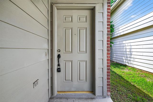 8414 Dovecott Lane, Houston, TX 77083