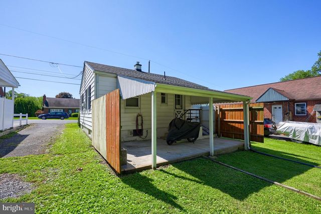 27 PLYMOUTH AVE, Lancaster, PA 17602