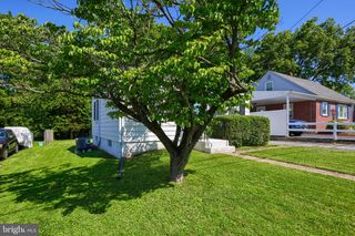 27 PLYMOUTH AVE, Lancaster, PA 17602