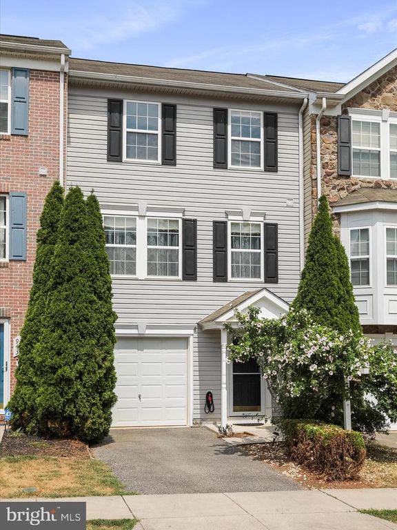 947 MONET DR, Hagerstown, MD 21740