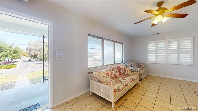 121 N Seminole Avenue, Inverness, FL 34450