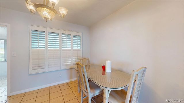 121 N Seminole Avenue, Inverness, FL 34450