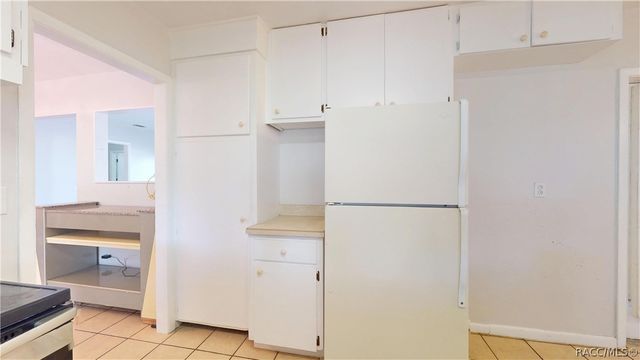 121 N Seminole Avenue, Inverness, FL 34450