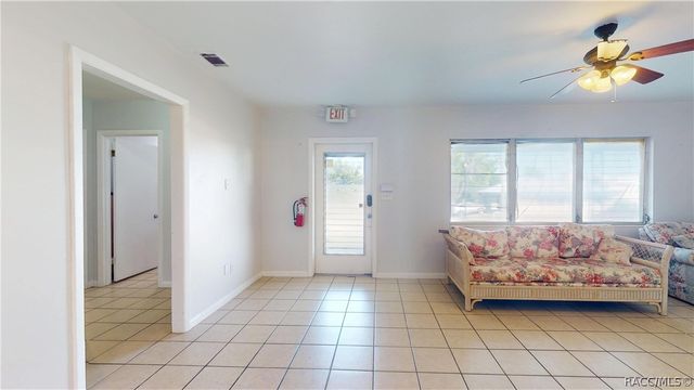 121 N Seminole Avenue, Inverness, FL 34450