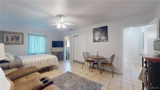 121 N Seminole Avenue, Inverness, FL 34450