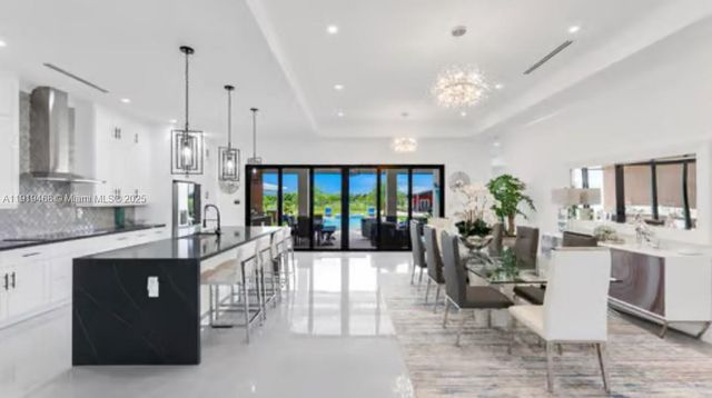 18261 SW 224th St, Miami, FL 33170