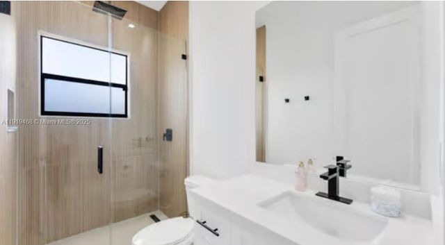 18261 SW 224th St, Miami, FL 33170